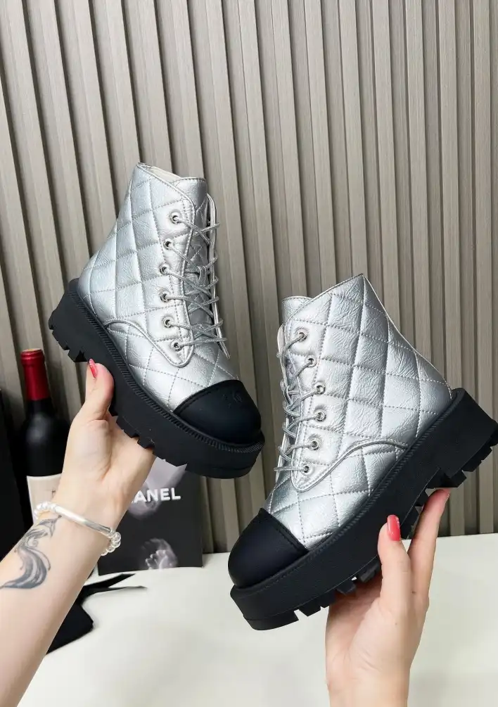 hype Chanel Boots