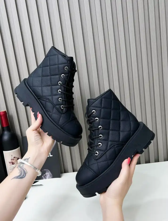 hype Chanel Boots