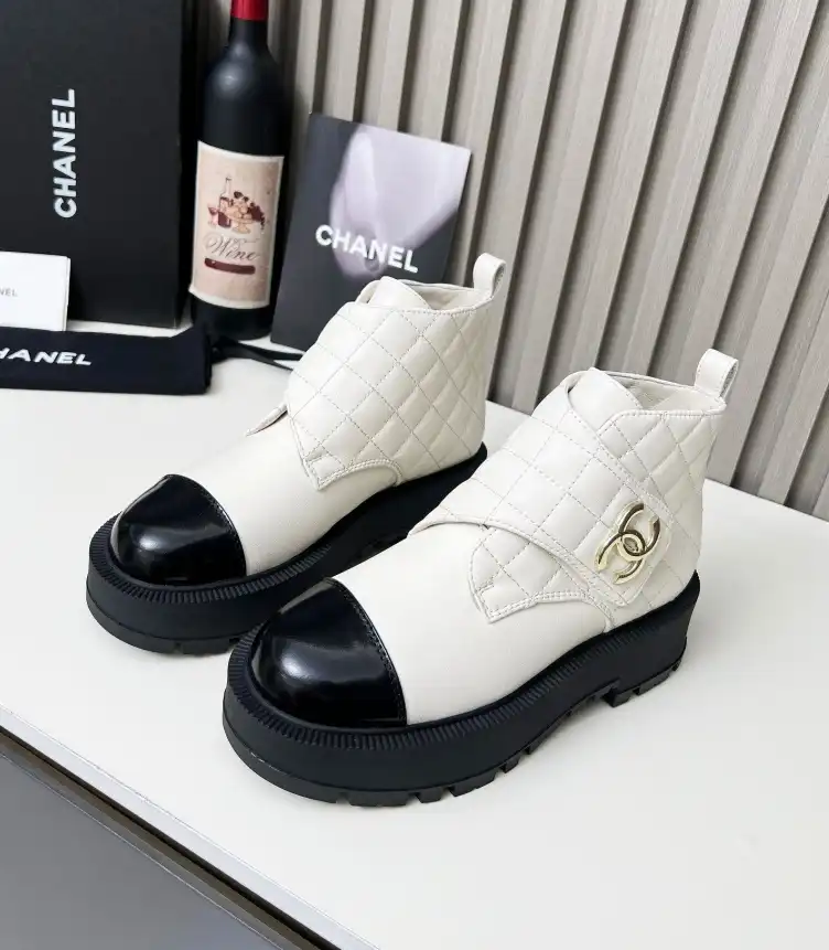 hype Chanel Boots