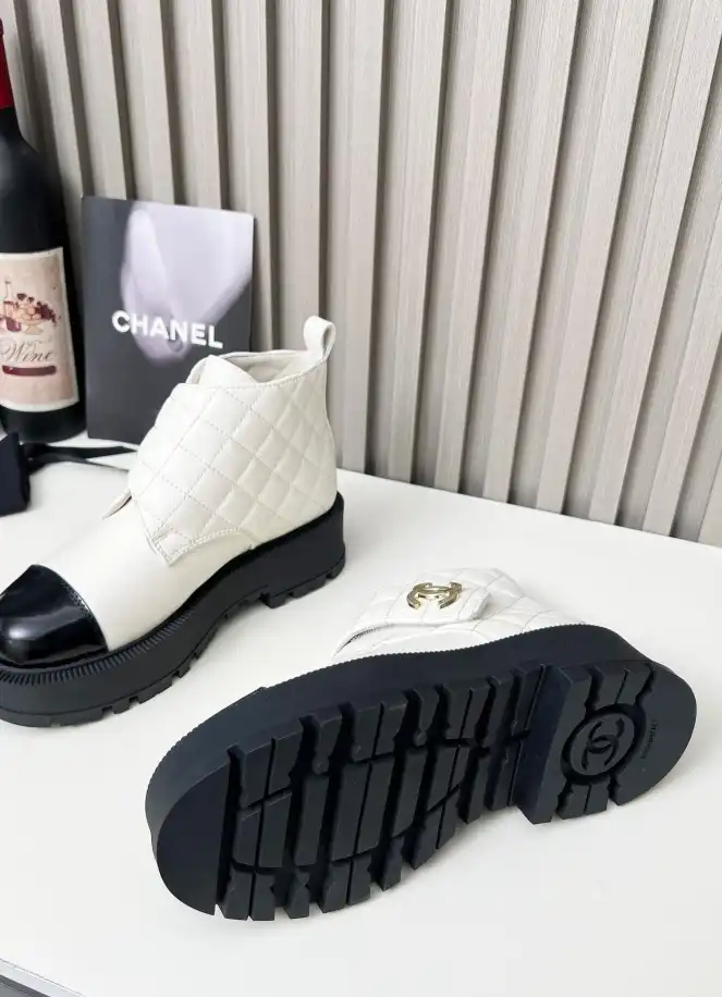 hype Chanel Boots