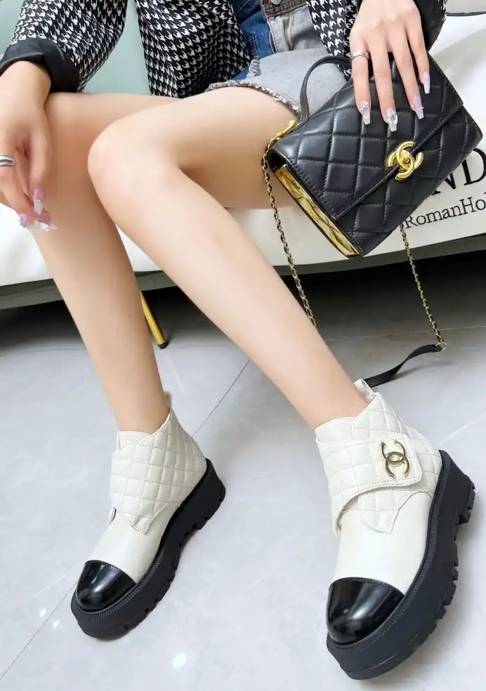 hype Chanel Boots