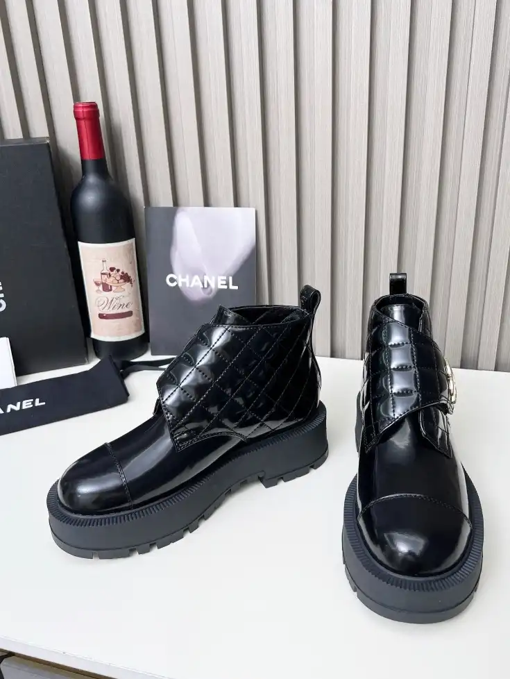 hype Chanel Boots