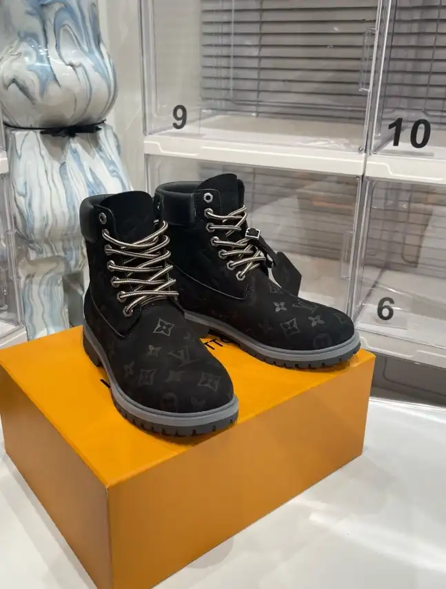 hype LV Boots