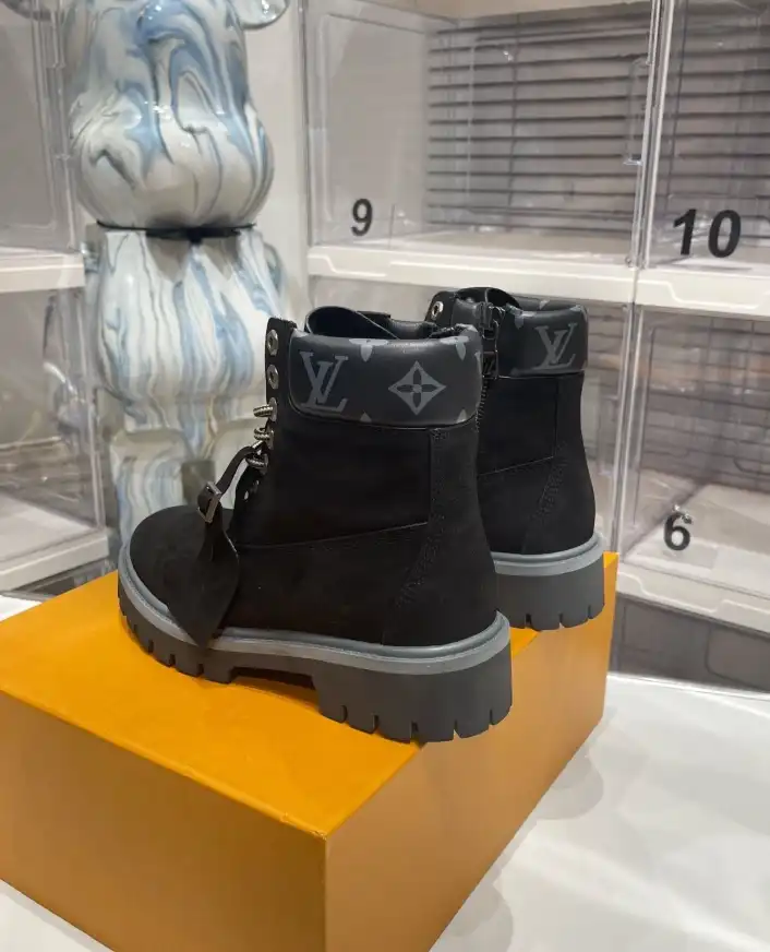 hype LV Boots