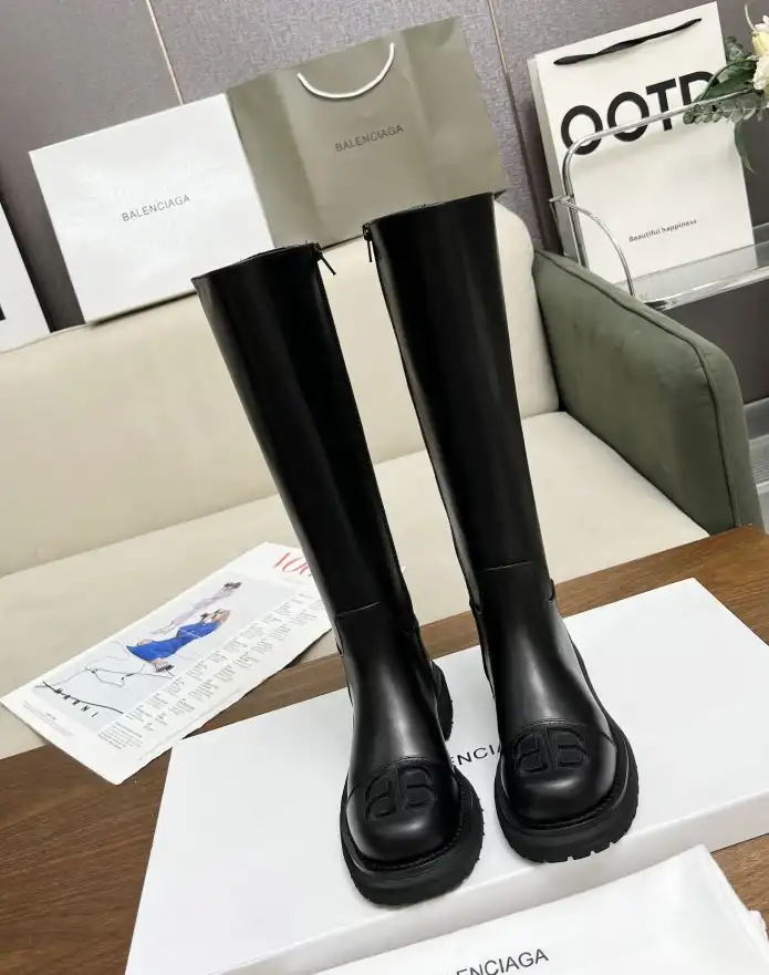 hype Balenciaga Boots