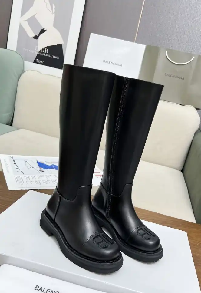 hype Balenciaga Boots