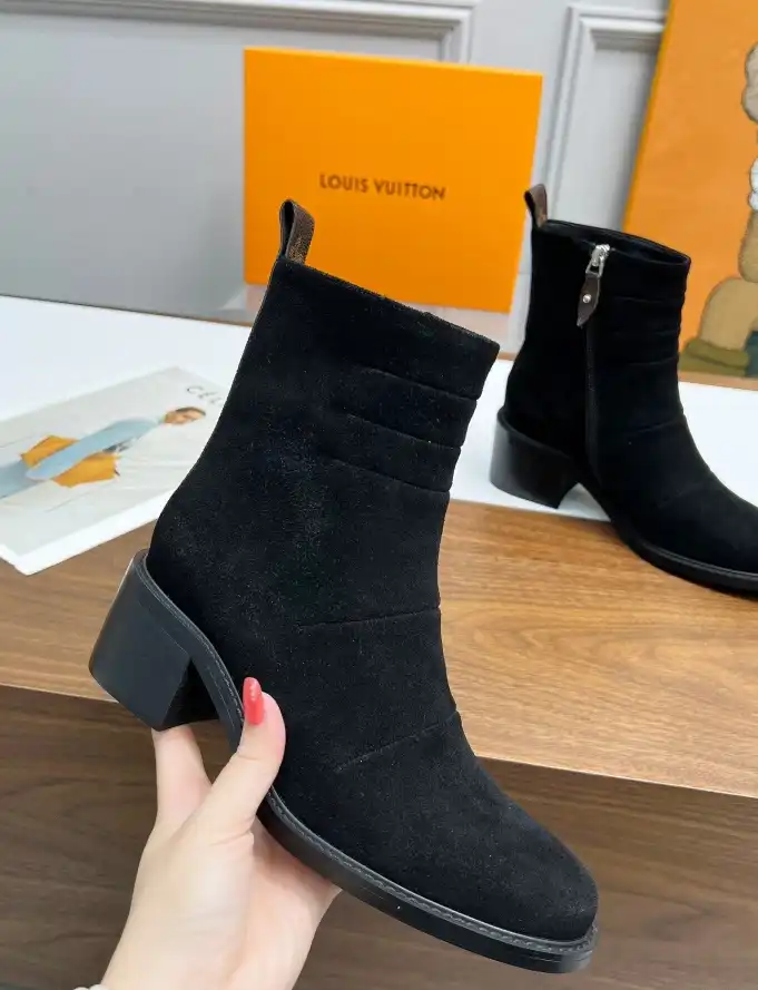 hype LV Boots