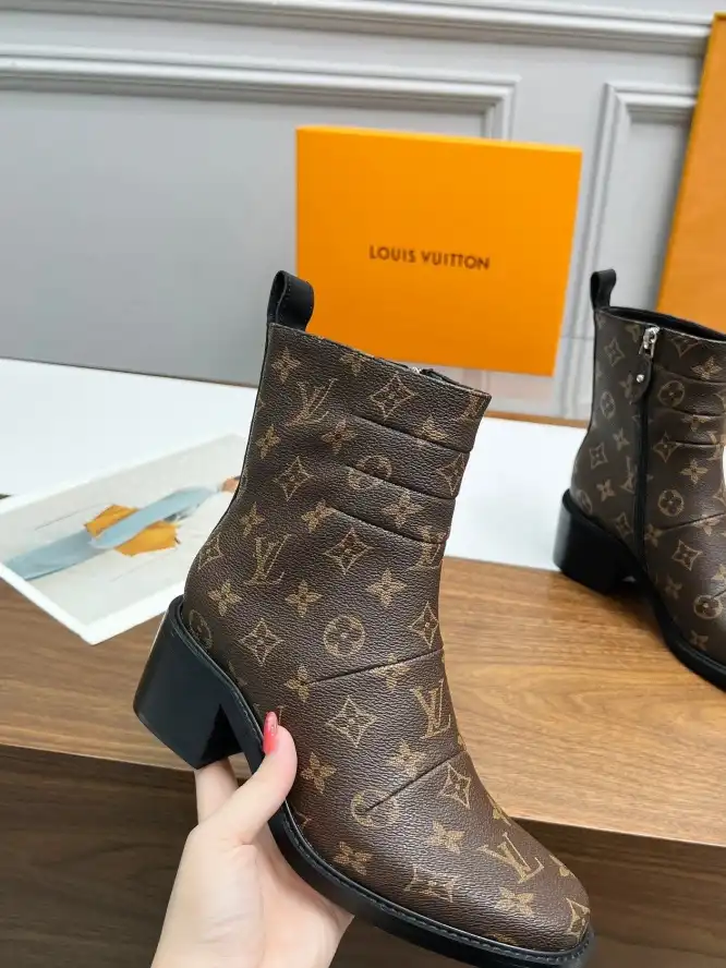 hype LV Boots