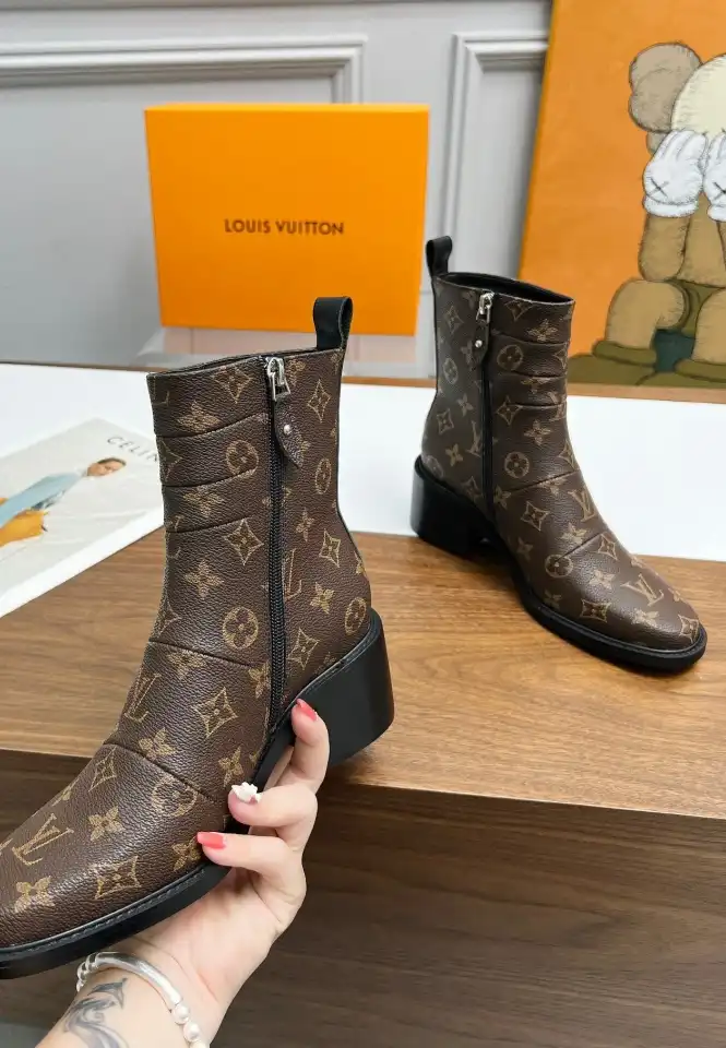 hype LV Boots