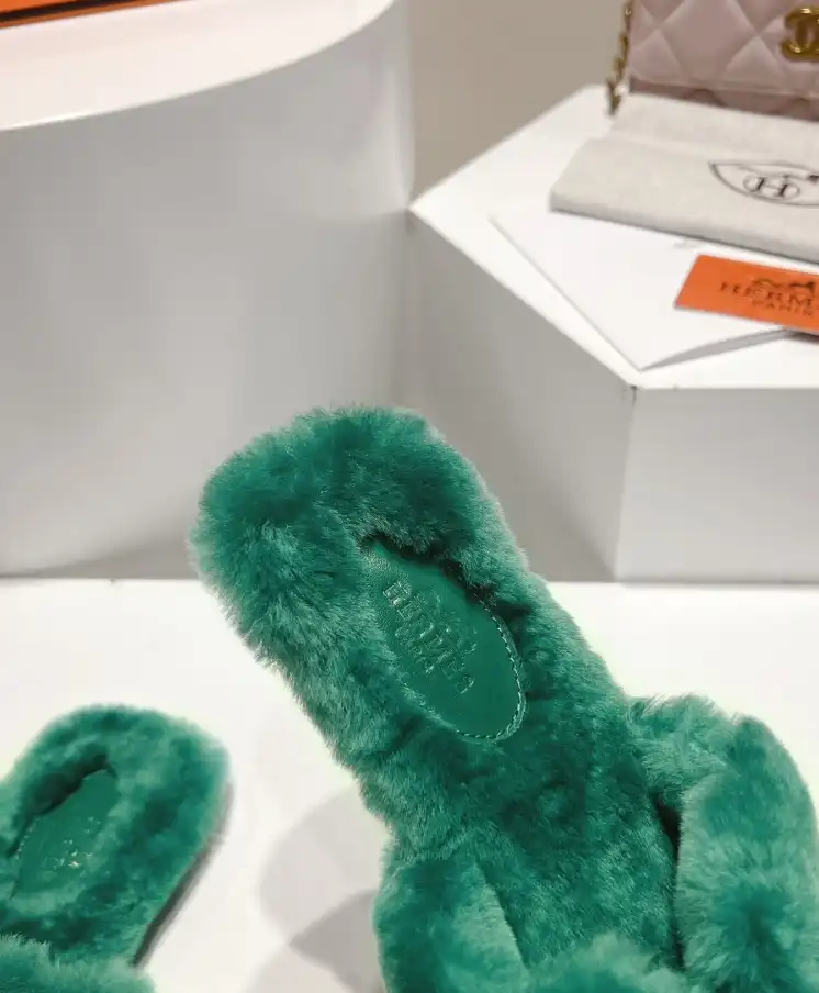 hype Hermes Slippers