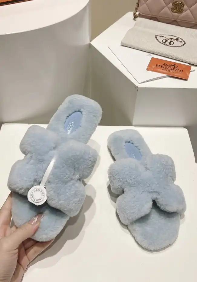 hype Hermes Slippers