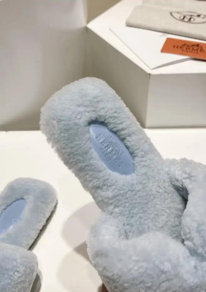 hype Hermes Slippers