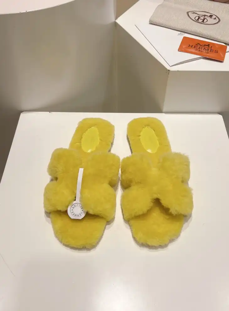 hype Hermes Slippers