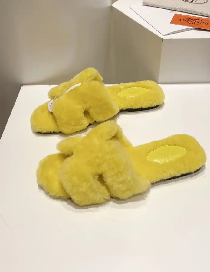 hype Hermes Slippers