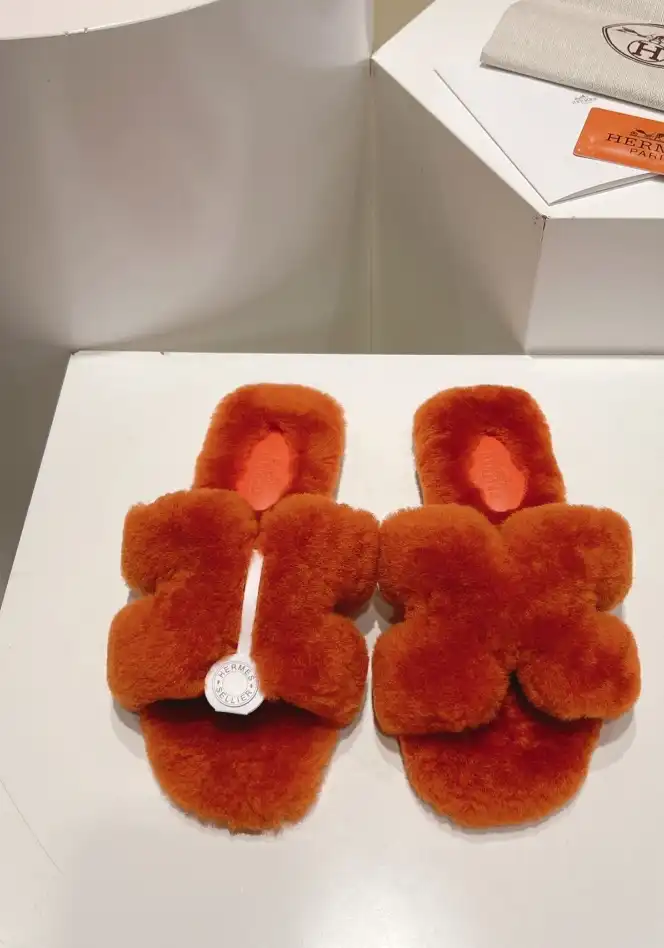 hype Hermes Slippers