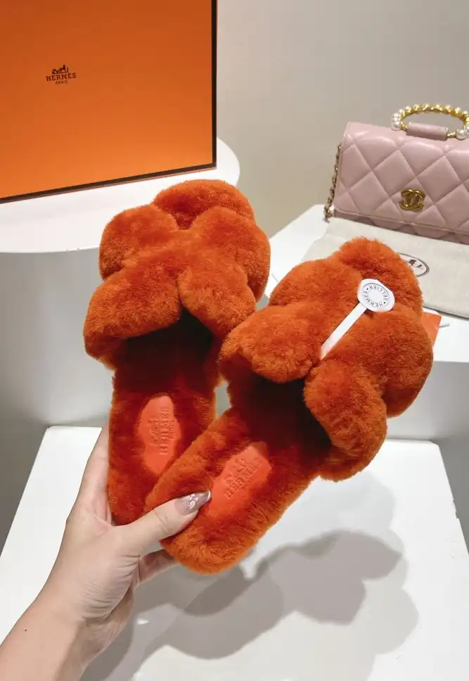 hype Hermes Slippers