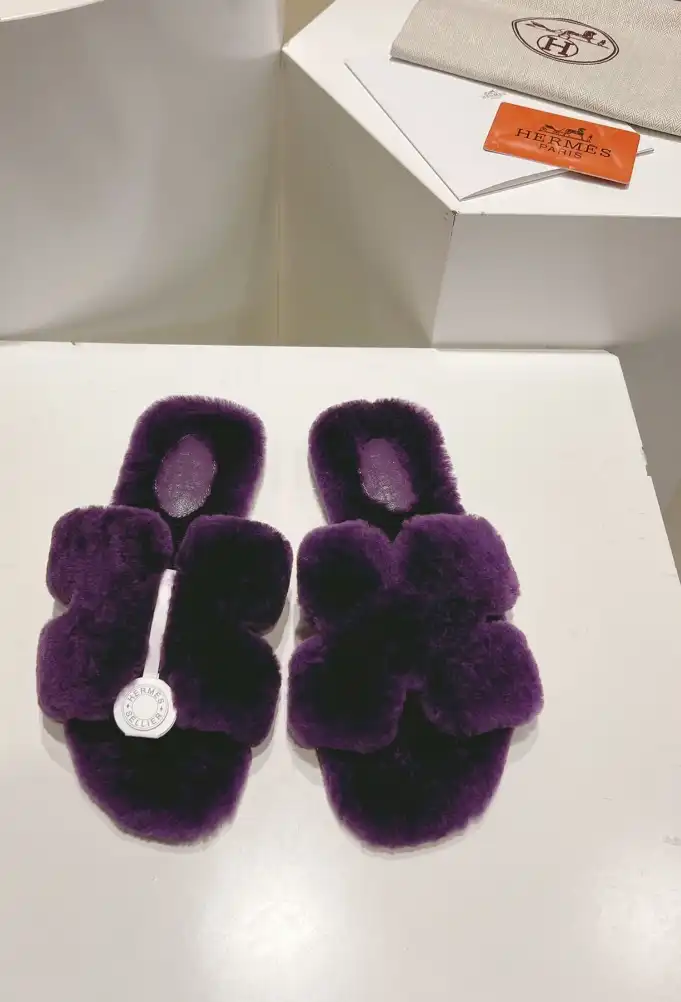 hype Hermes Slippers