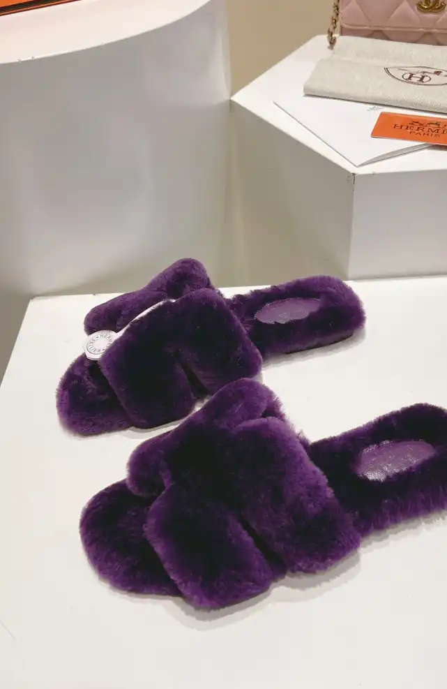 hype Hermes Slippers