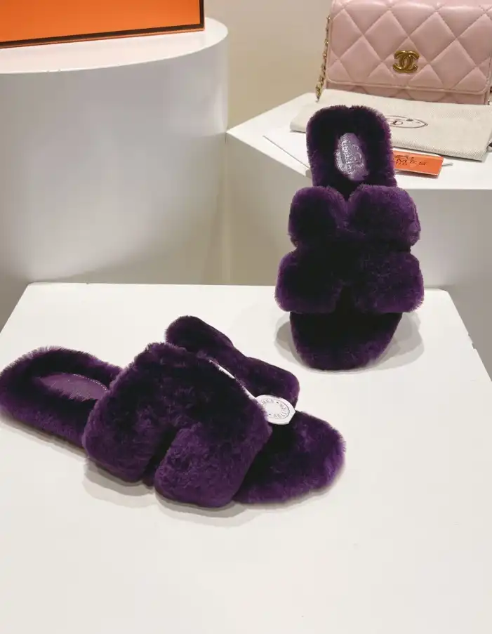 hype Hermes Slippers