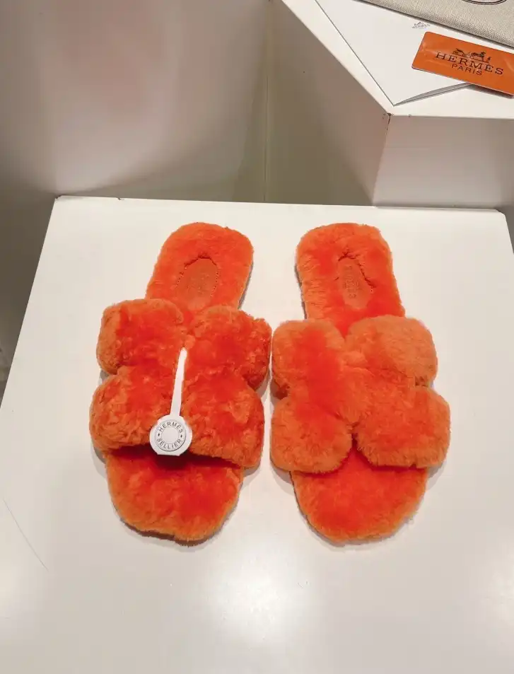 hype Hermes Slippers