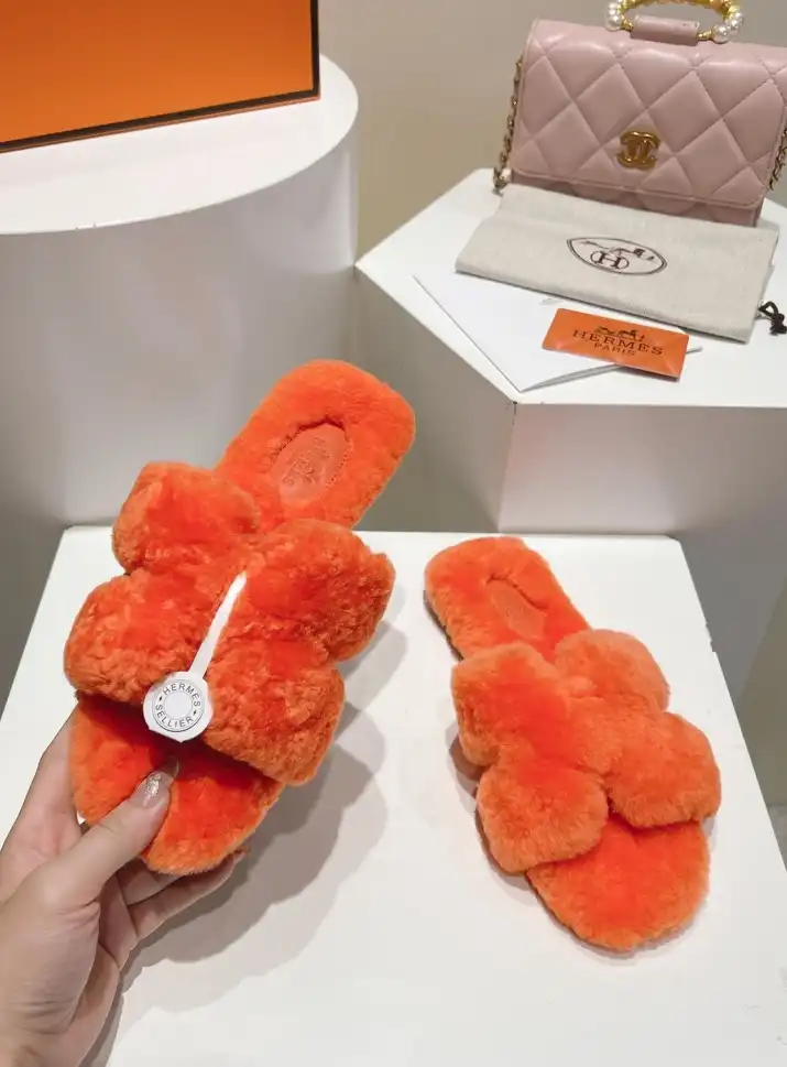 hype Hermes Slippers