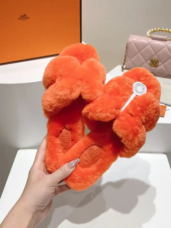 hype Hermes Slippers