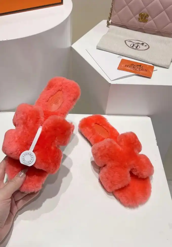 hype Hermes Slippers