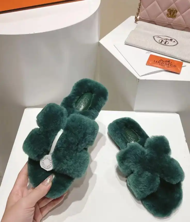 hype Hermes Slippers