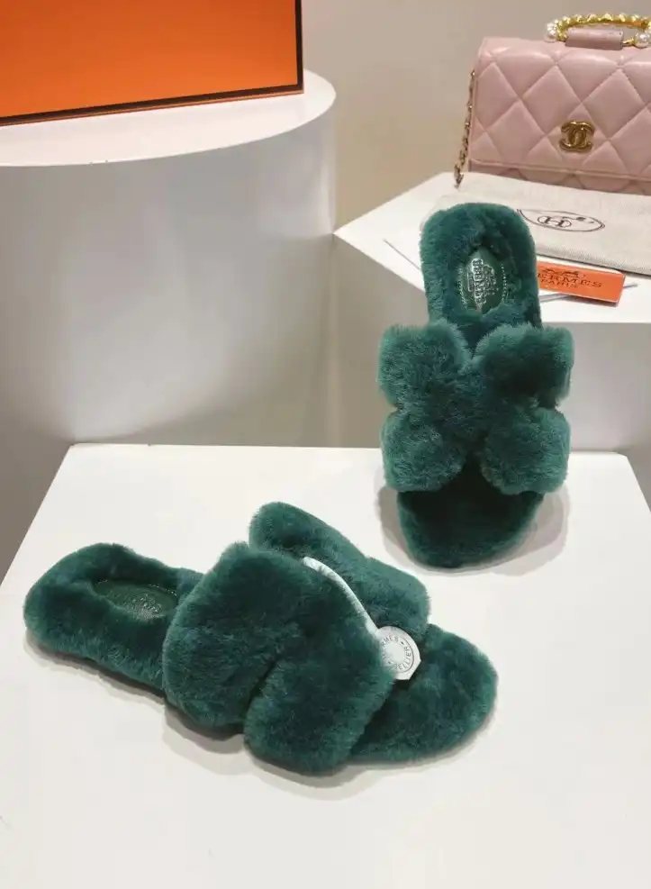 hype Hermes Slippers