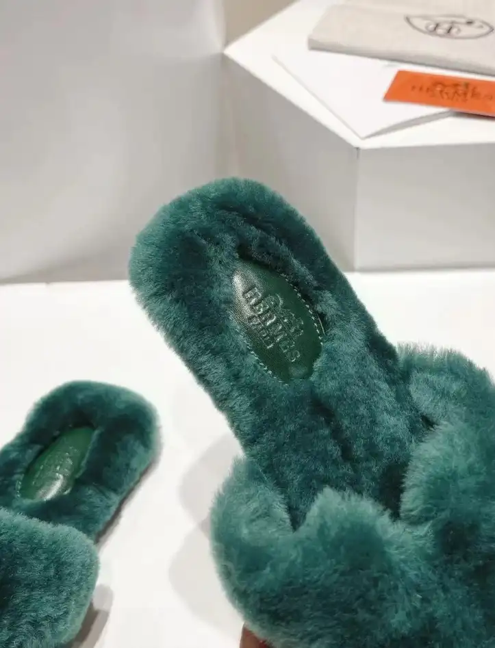 hype Hermes Slippers