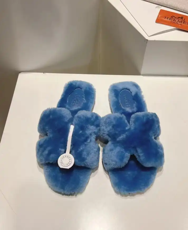 hype Hermes Slippers