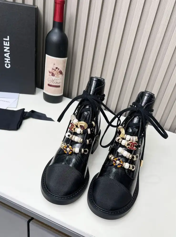 hype Chanel Boots