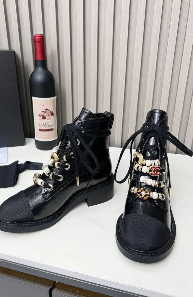 hype Chanel Boots