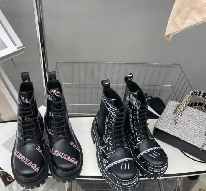 hype Balenciaga Boots