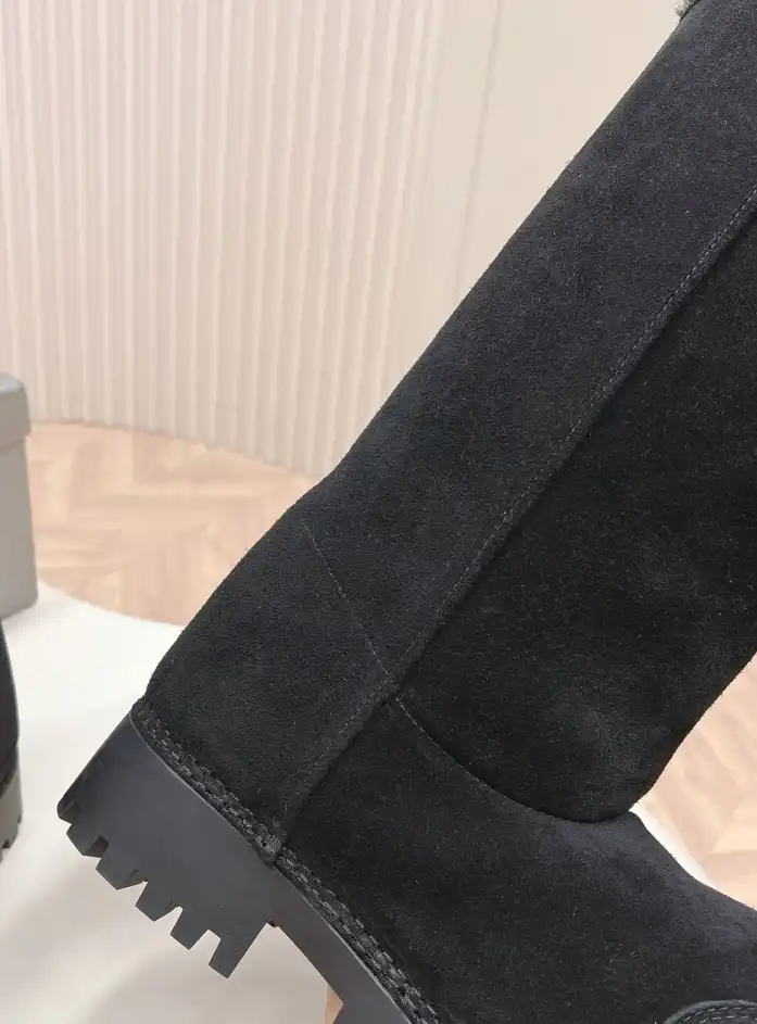 hype Balenciaga Boots