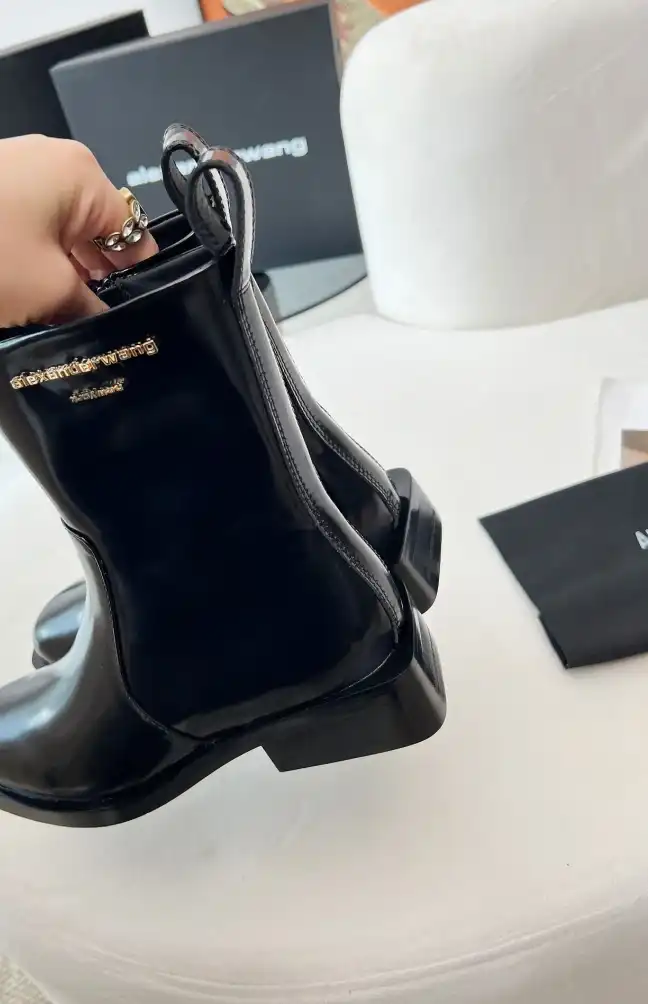 hype Alexander Wang Boots