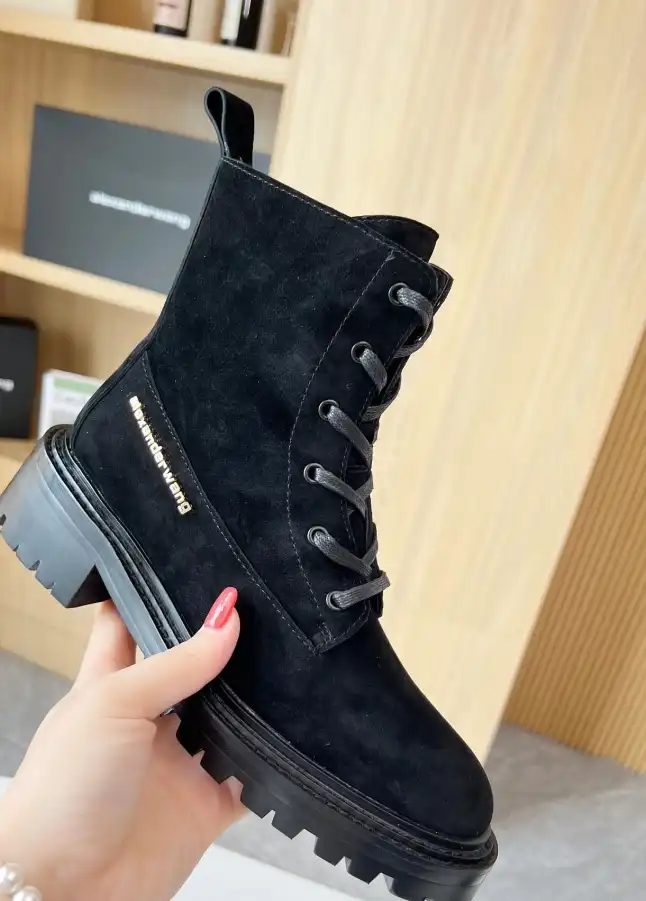 hype Alexander Wang Boots