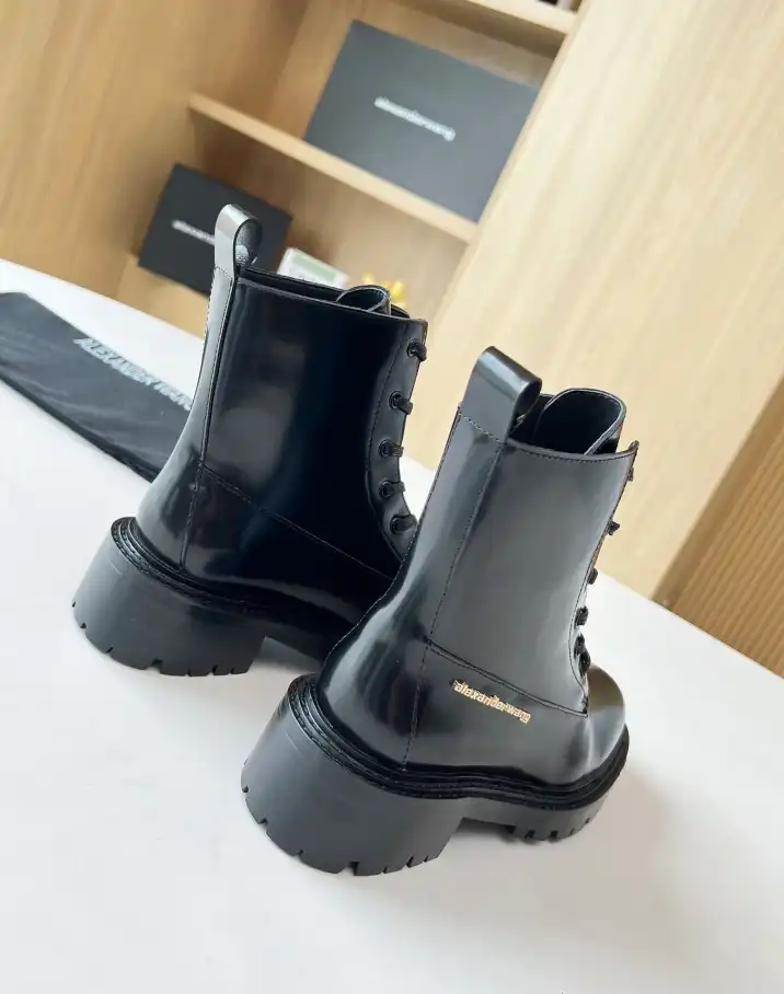 hype Alexander Wang Boots