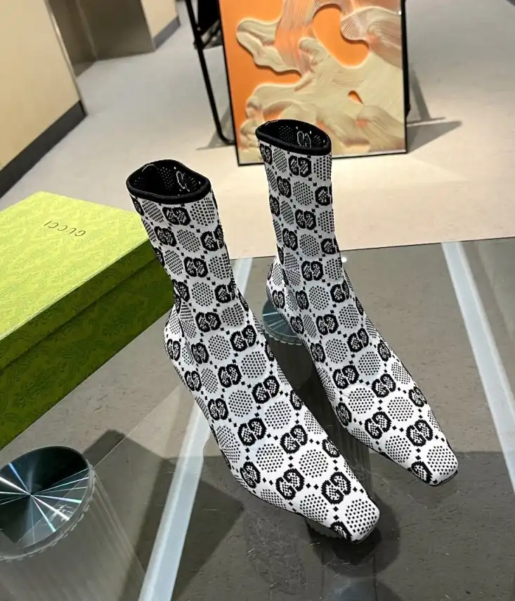 hype Gucci Boots