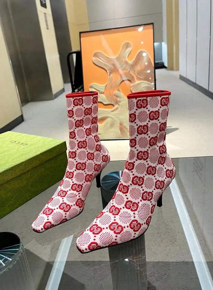 hype Gucci Boots