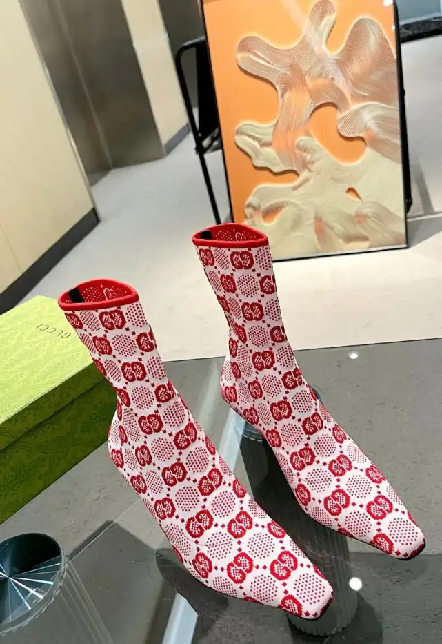 hype Gucci Boots