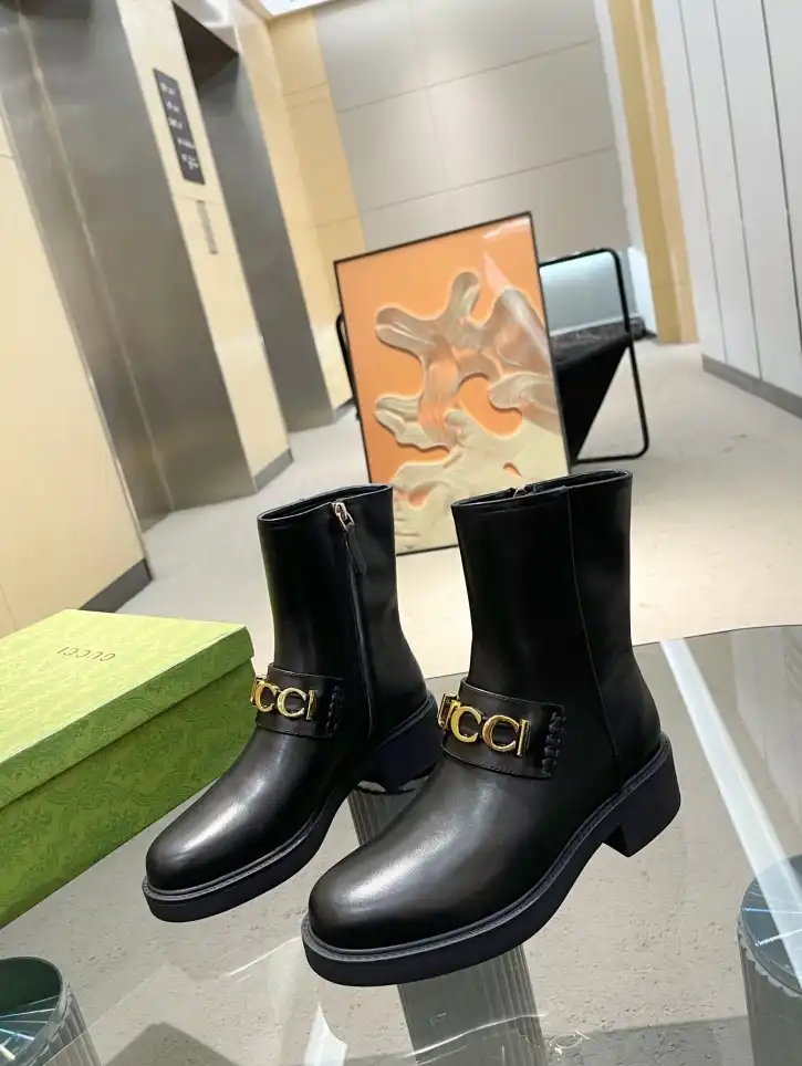 hype Gucci Boots