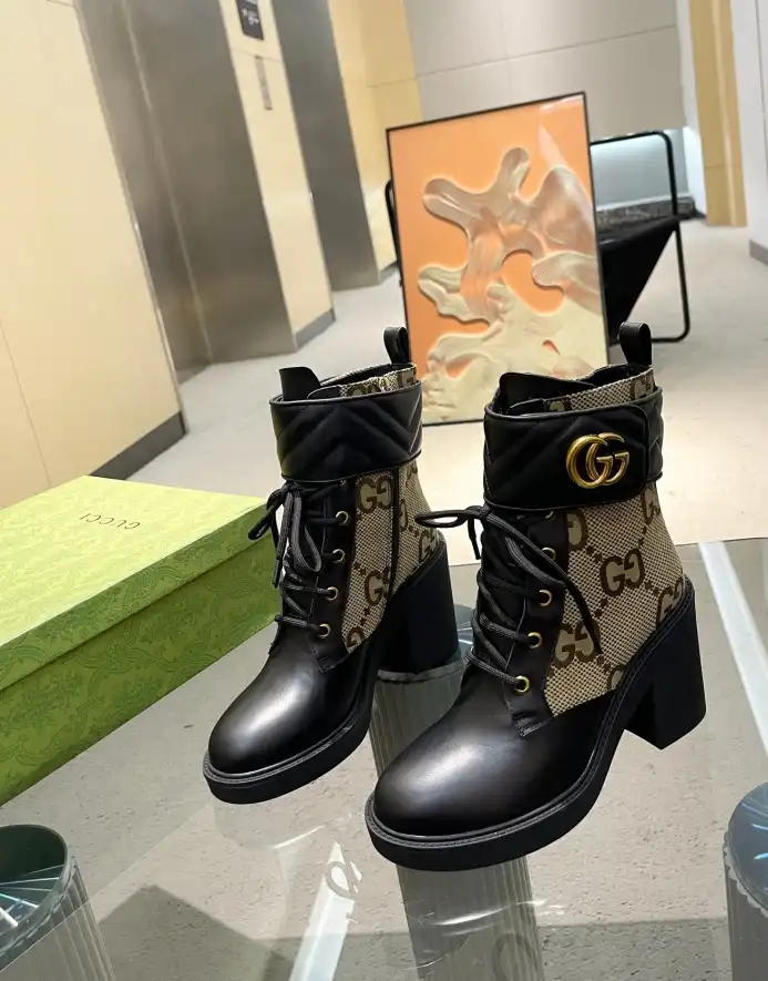 hype Gucci Boots