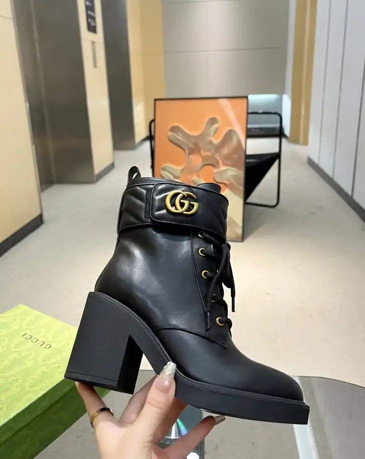 hype Gucci Boots