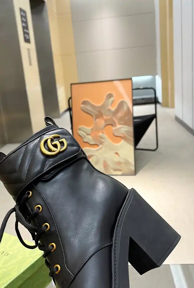 hype Gucci Boots