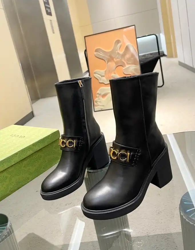 hype Gucci Boots