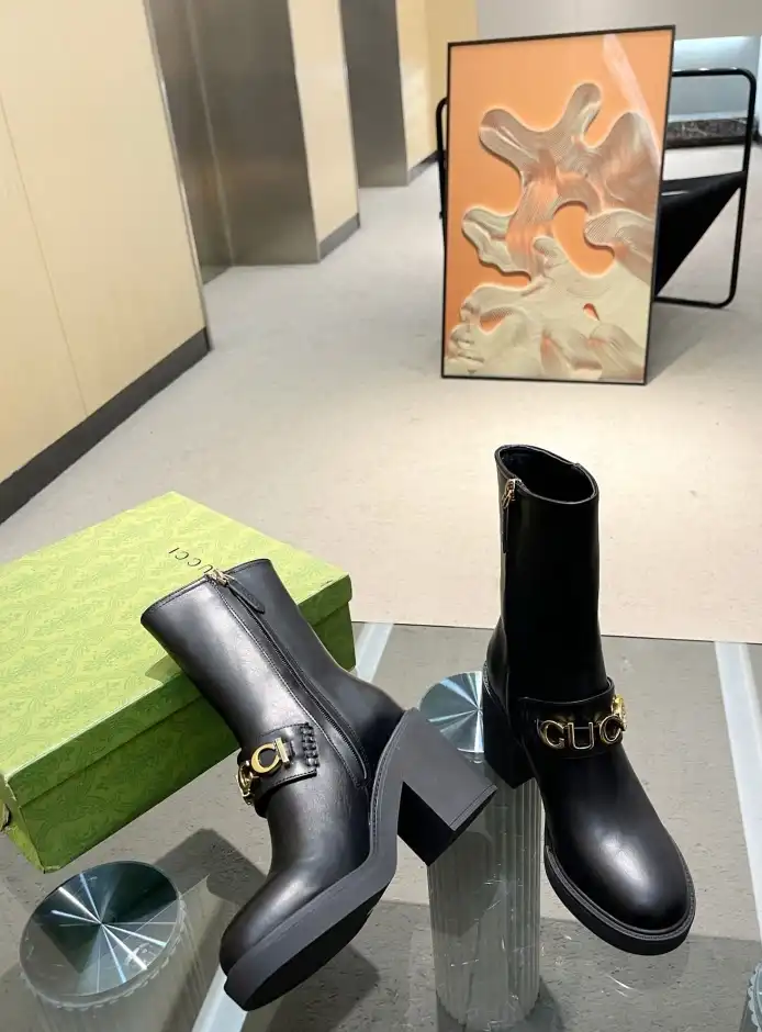 hype Gucci Boots