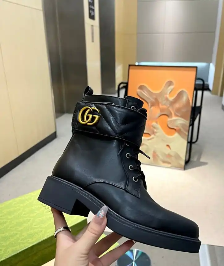 hype Gucci Boots