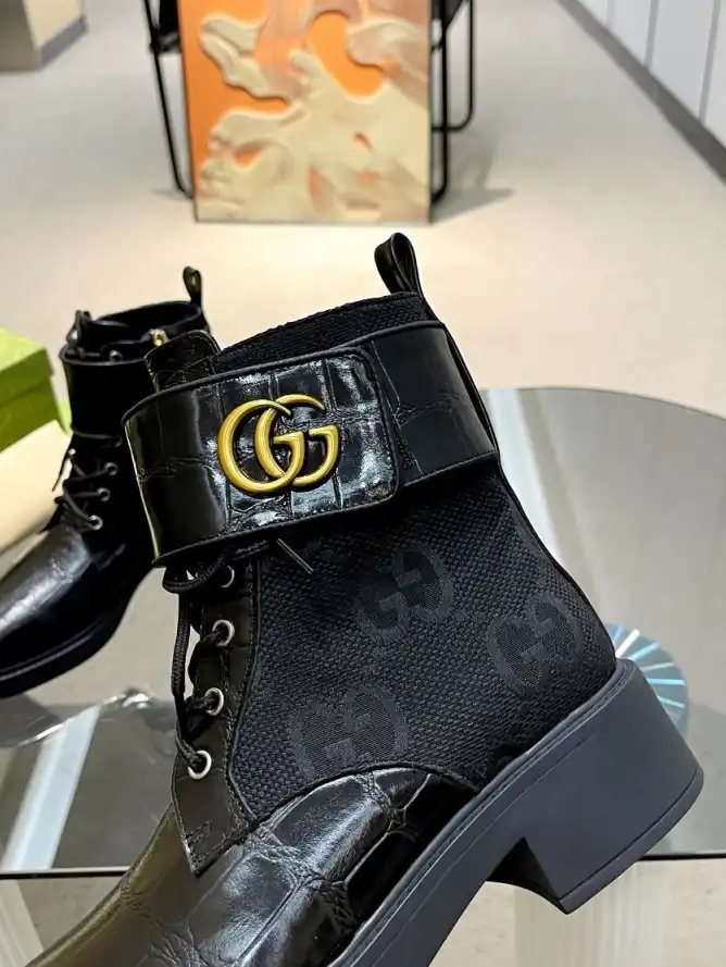 hype Gucci Boots