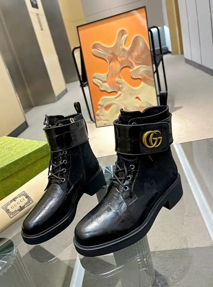 hype Gucci Boots